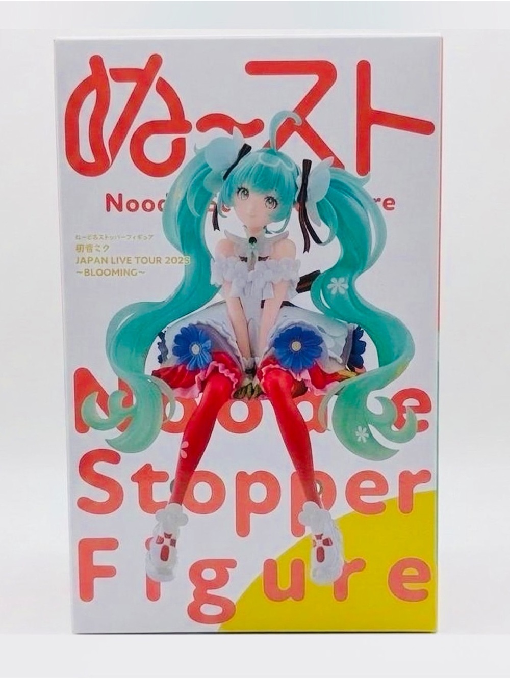 Hatsune Miku Blooming Edition figure